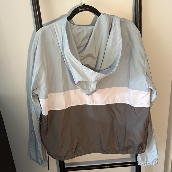 Thread & Supply - blue/grey windbreaker (size Lg) - Picture 4 of 4